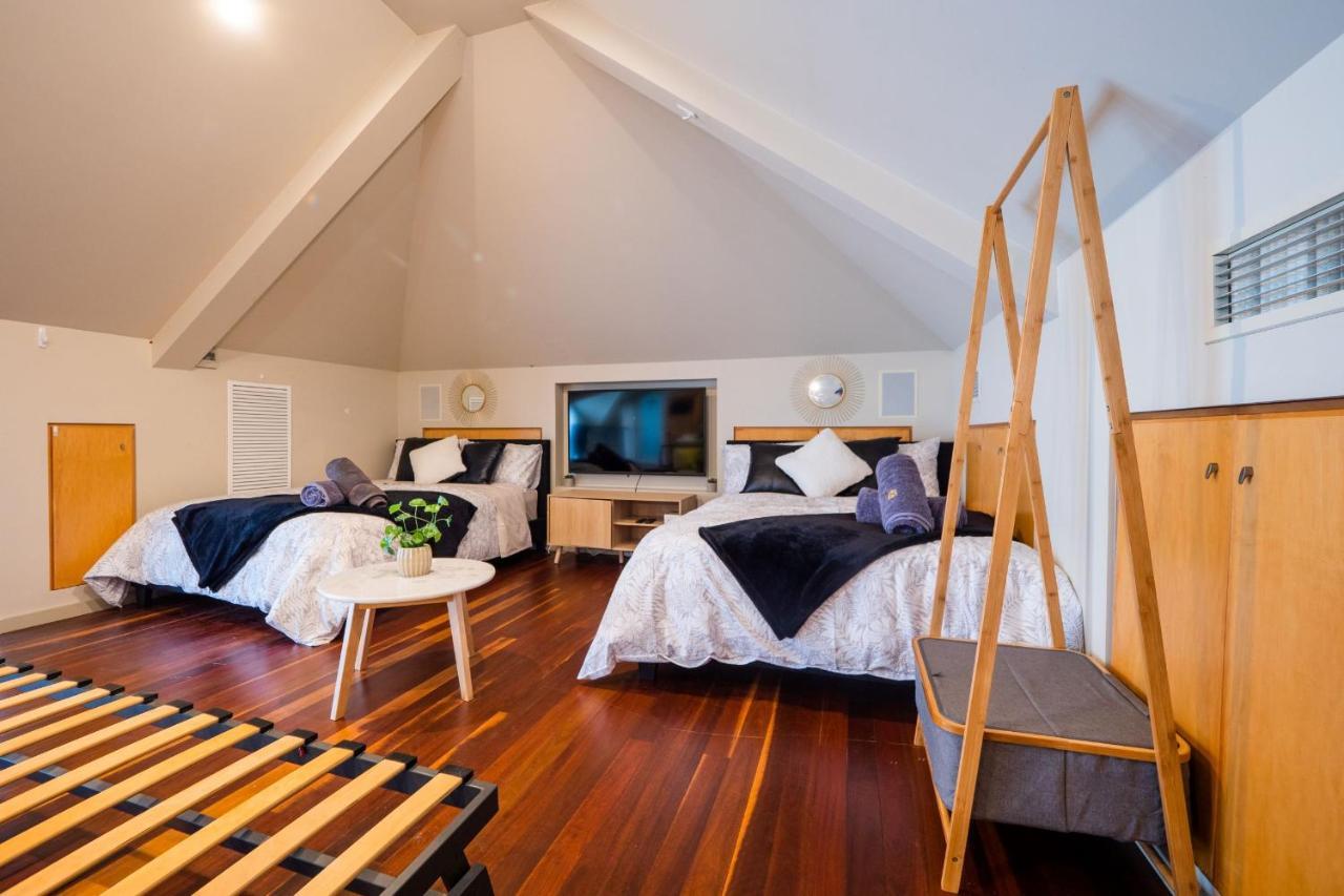 Quiet Private Studio In Strathfield With Kitchenette And Private Bathroom 3Min To Station Sleeps 6 Sydney Eksteriør bilde