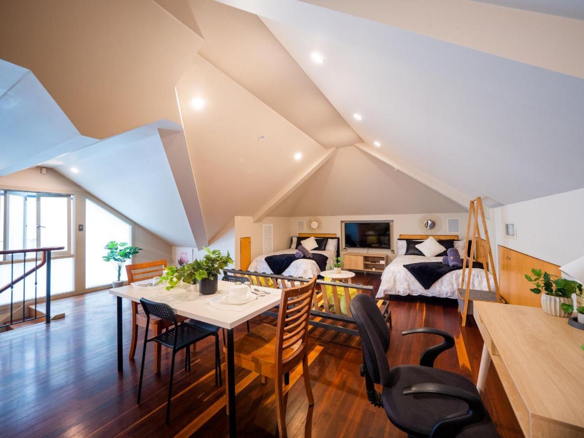 Quiet Private Studio In Strathfield With Kitchenette And Private Bathroom 3Min To Station Sleeps 6 Sydney Eksteriør bilde